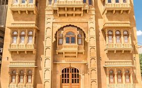 Hotel Dev Villa